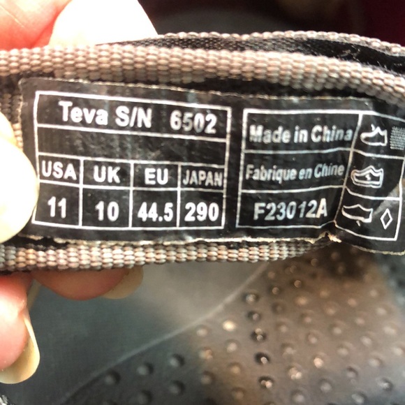 Teva 6502 Hurricane sport Sandals Size 11 main image 4